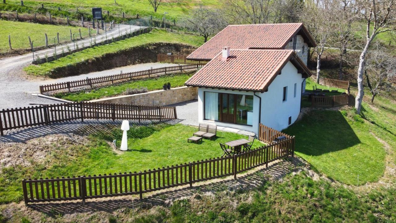 Finca La Caseria Apartamentos Onís Dış mekan fotoğraf